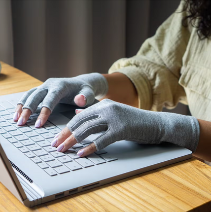 Calmistry™ Premium Compression Gloves